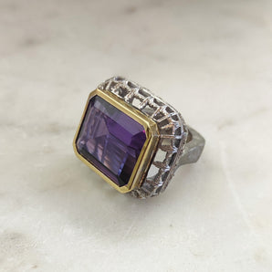 Gold and Silver ring with natural Amethyst