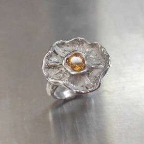 "Flower" ring, in Silver with Citrine Quartz