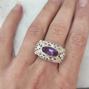 Gold and Silver Ring with Amethyst and Natural Diamonds