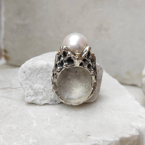 Gold and Silver Ring with Pearl and Natural Diamonds