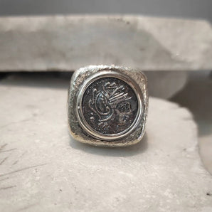 925‰ silver ring with ROMAN COIN
