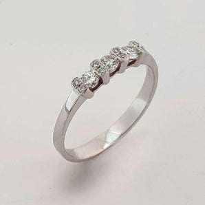 White Gold Ring with Natural Diamonds