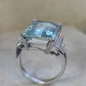 White Gold Ring with Aquamarine Stone and Natural Diamonds